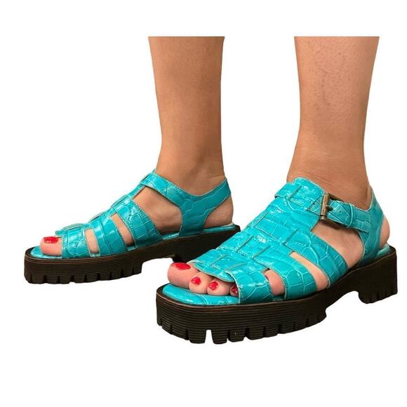 Intentionally Blank Haddie Fisherman Sandal - Picture 1 of 9